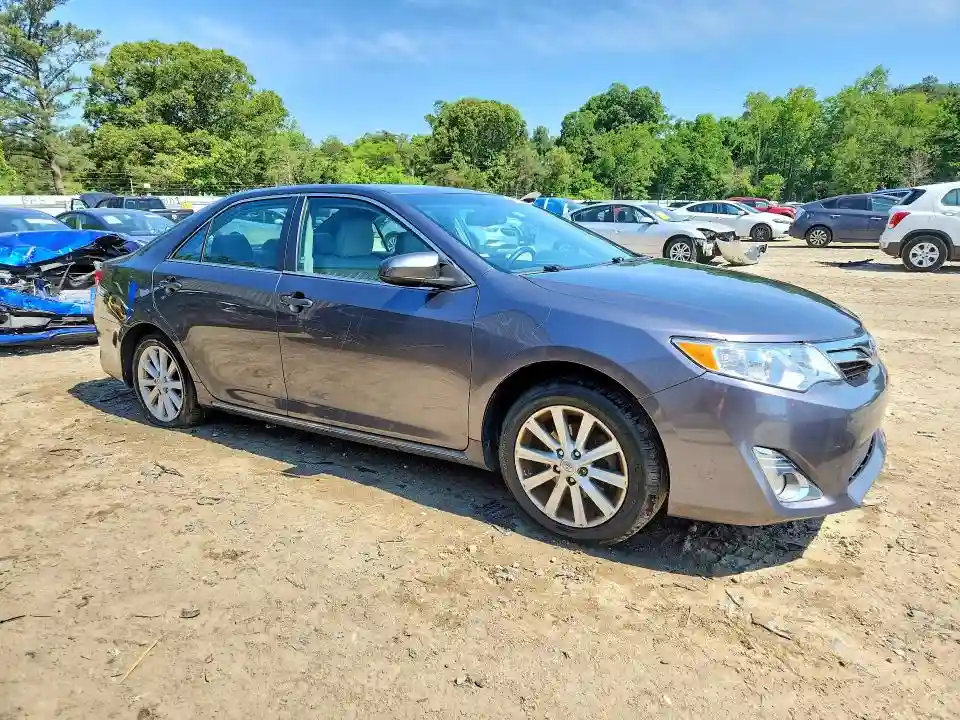 4T1BF1FK1EU426197 2014 TOYOTA CAMRY-3