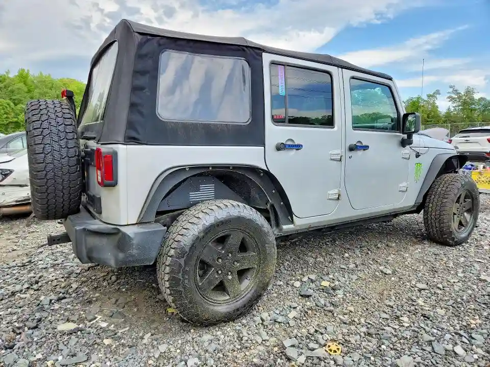 1J4BA3H11AL218110 2010 JEEP WRANGLER-2