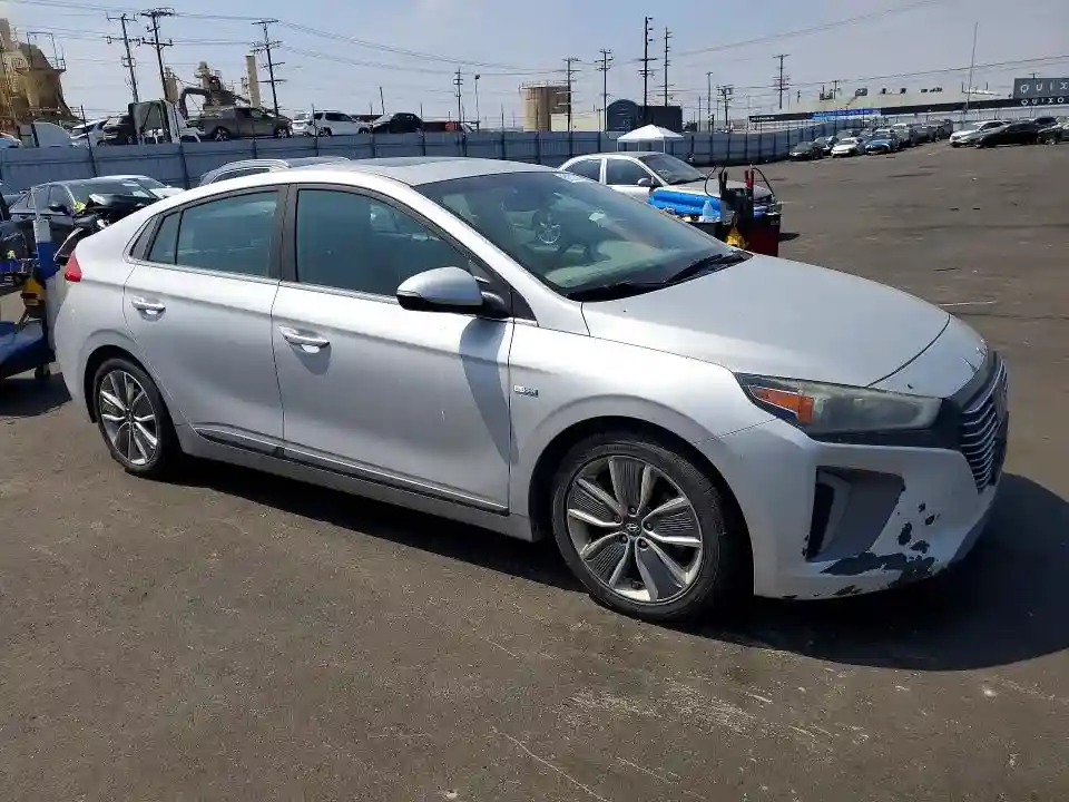 KMHC05LC7JU063540 2018 HYUNDAI IONIQ-3