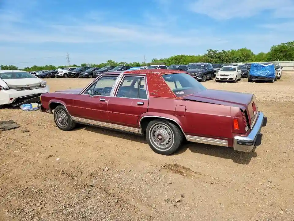 2FABP43F6FX145930 1985 FORD LTD-1