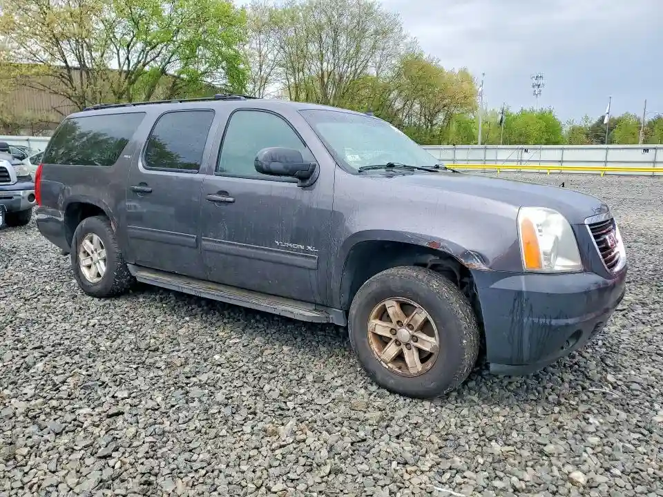 1GKUKKE35AR239149 2010 GMC YUKON-3