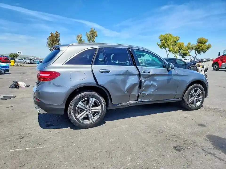 WDC0G4JB6KF629551 2019 MERCEDES-BENZ GLC-CLASS-2