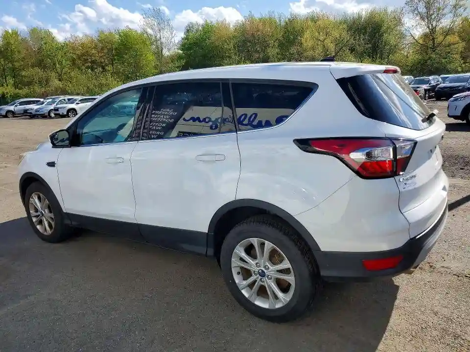 1FMCU0GD8HUE37822 2017 FORD ESCAPE-1