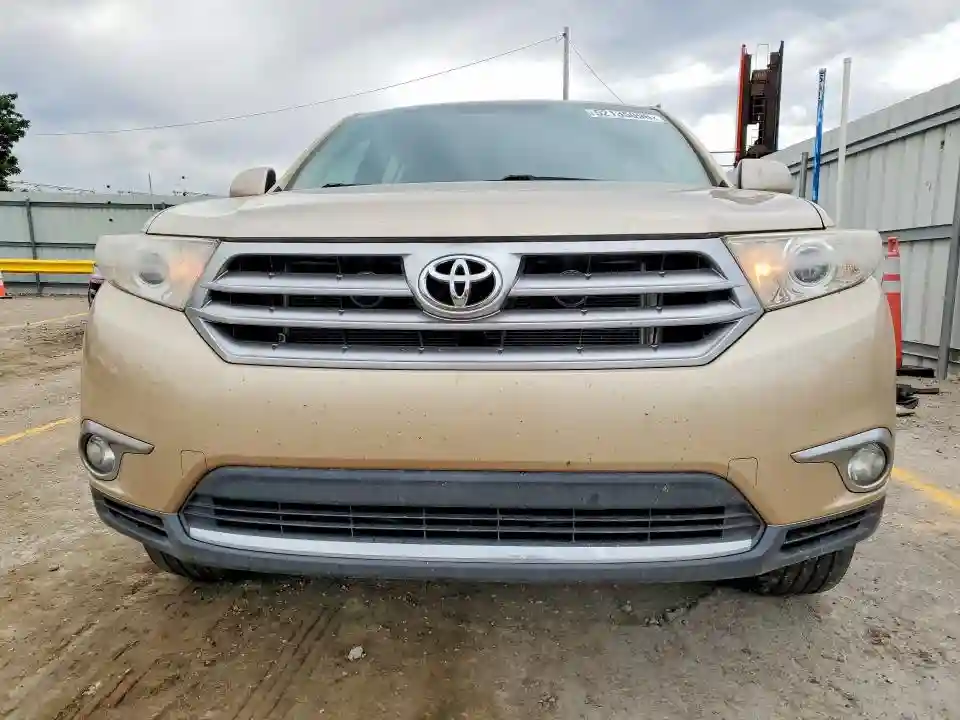 5TDDK3EH2CS095903 2012 TOYOTA HIGHLANDER-4
