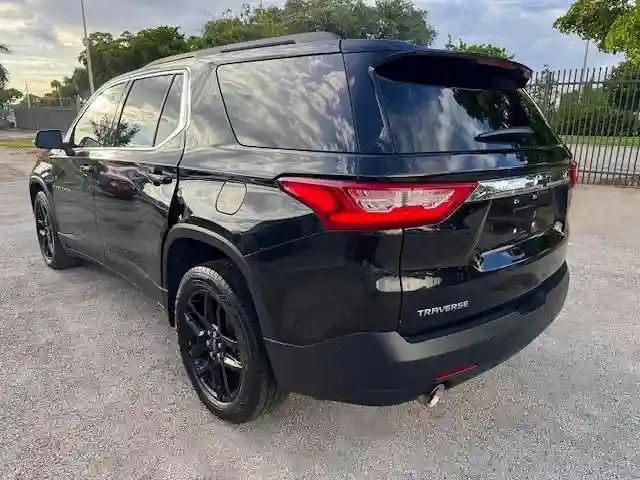 1GNERGKW7MJ168621 2021 CHEVROLET TRAVERSE-1