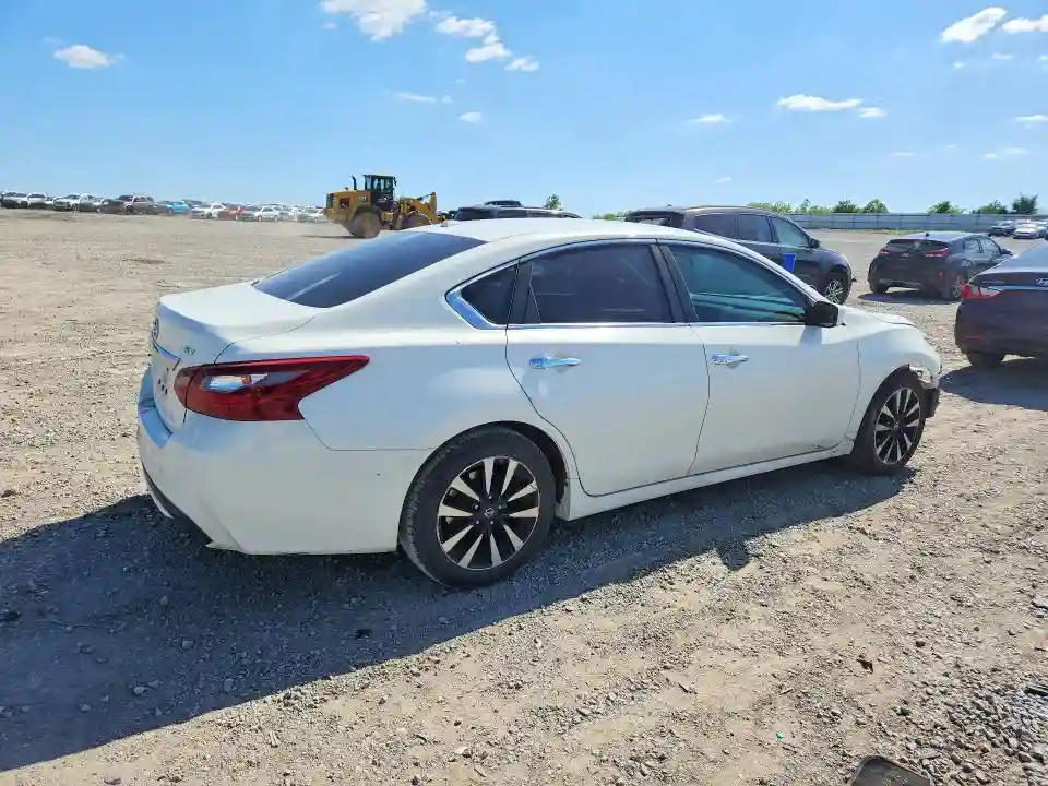 1N4AL3AP4JC237489 2018 NISSAN ALTIMA-2