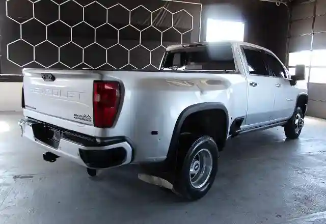 1GC4YVEY8NF270409 2022 CHEVROLET SILVERADO-2