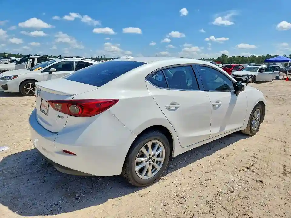 3MZBM1W75GM269008 2016 MAZDA 3-2