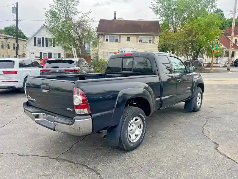5TEUX4EN5AZ744011 2010 TOYOTA TACOMA-2