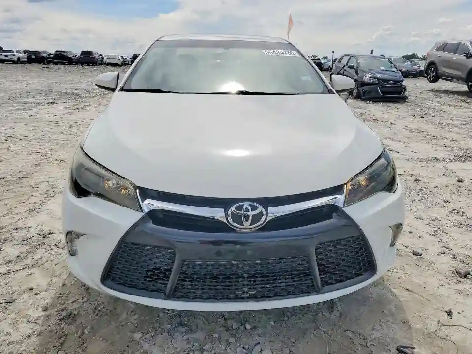 4T1BF1FK3HU413732 2017 TOYOTA CAMRY-4