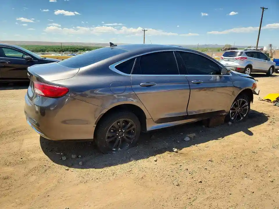 1C3CCCAB5HN501748 2017 CHRYSLER 200-2