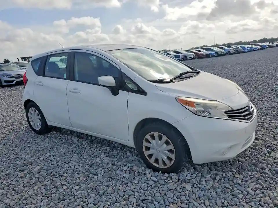 3N1CE2CP0GL389113 2016 NISSAN VERSA-3