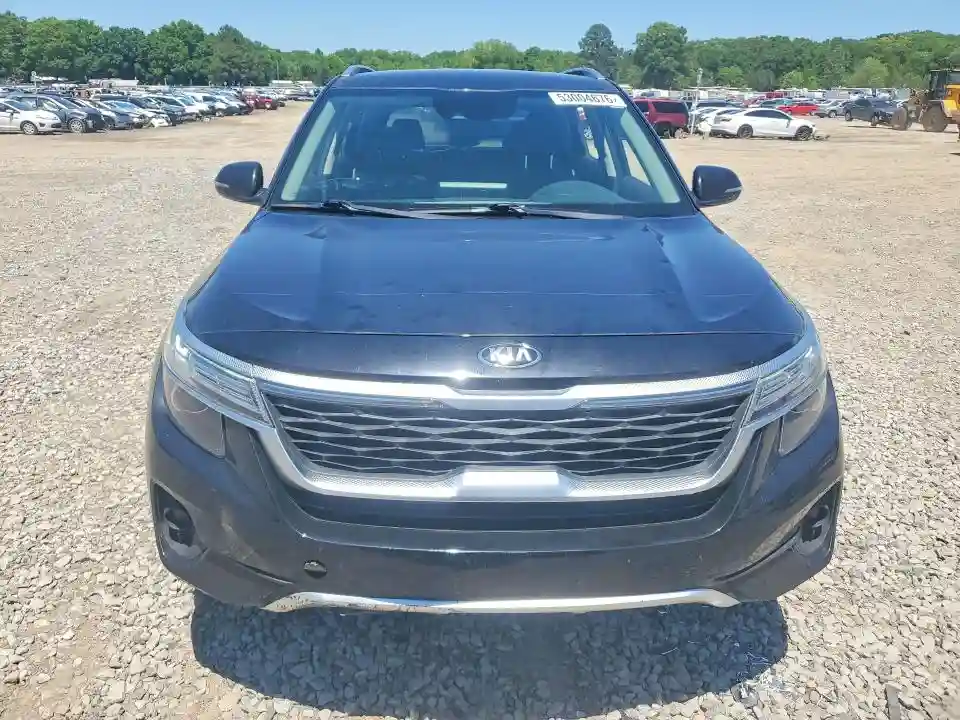 KNDEU2AA0M7229949 2021 KIA SELTOS-4