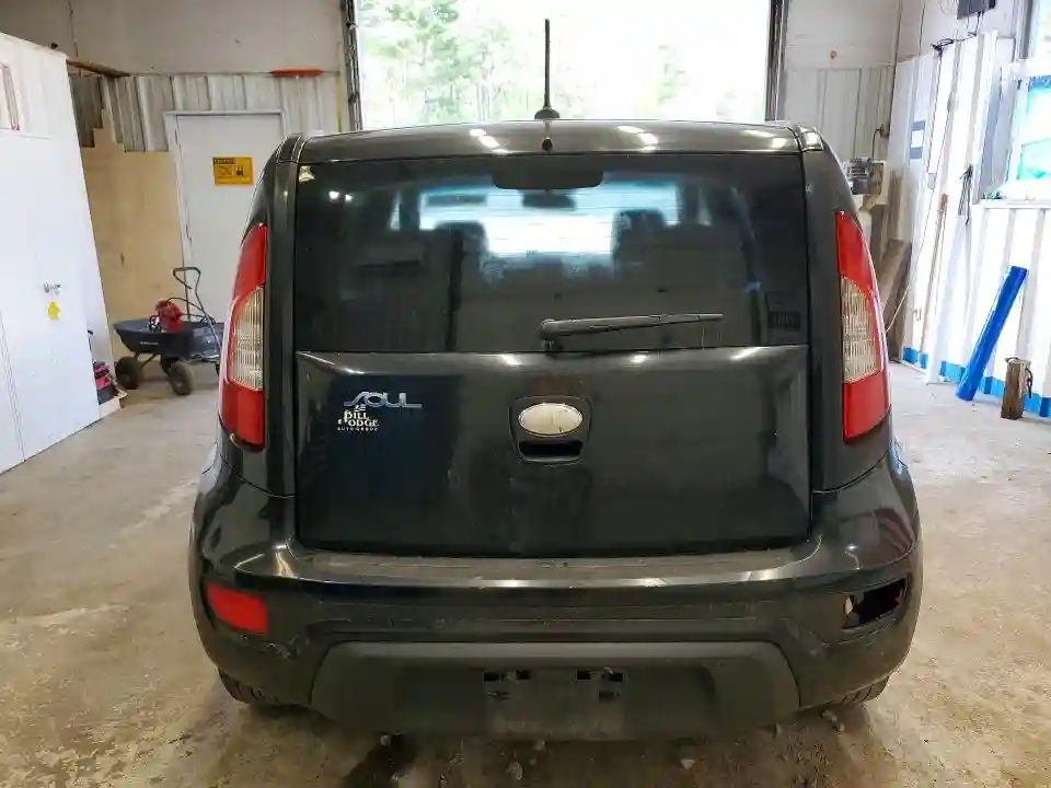 KNDJT2A51D7636196 2013 KIA SOUL-5