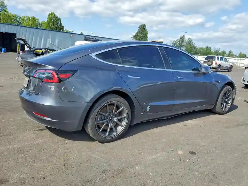 5YJ3E1EA5KF312129 2019 TESLA MODEL 3-2