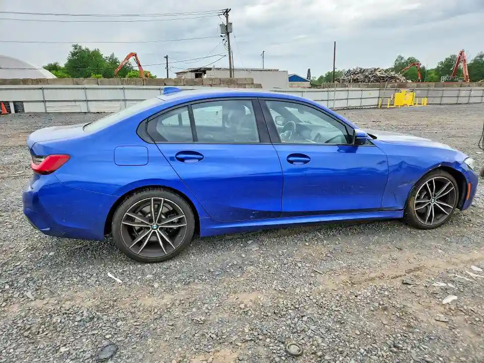 WBA5R7C51KAJ81860 2019 BMW 3 SERIES-2
