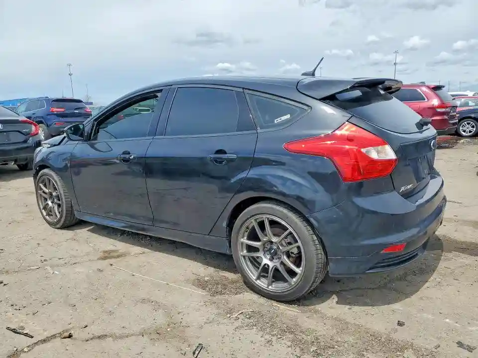 1FADP3L94DL363338 2013 FORD FOCUS-1