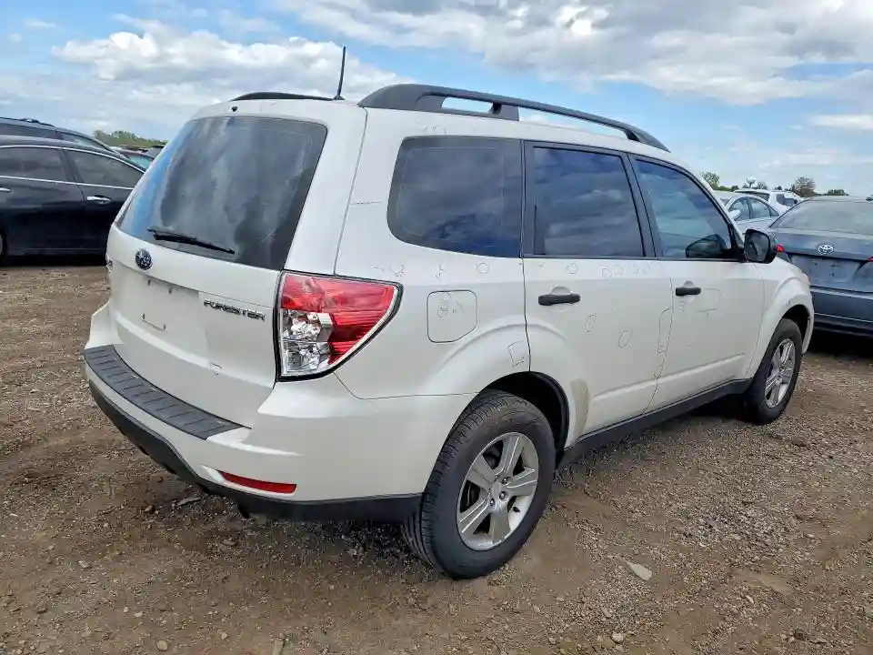 JF2SHBBC0CH438965 2012 SUBARU FORESTER-2