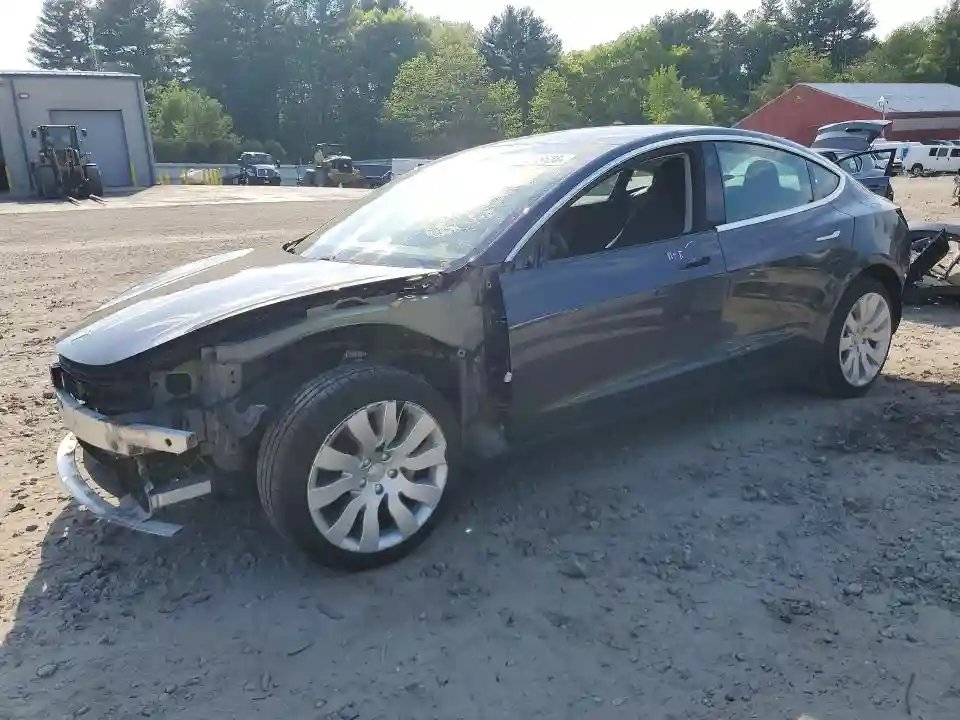 5YJ3E1EA2JF059592 2018 TESLA MODEL 3-0