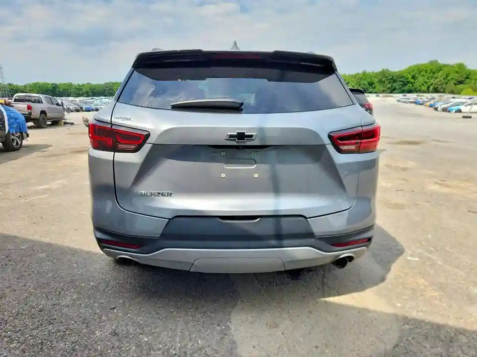 3GNKBCR42PS207798 2023 CHEVROLET BLAZER-5
