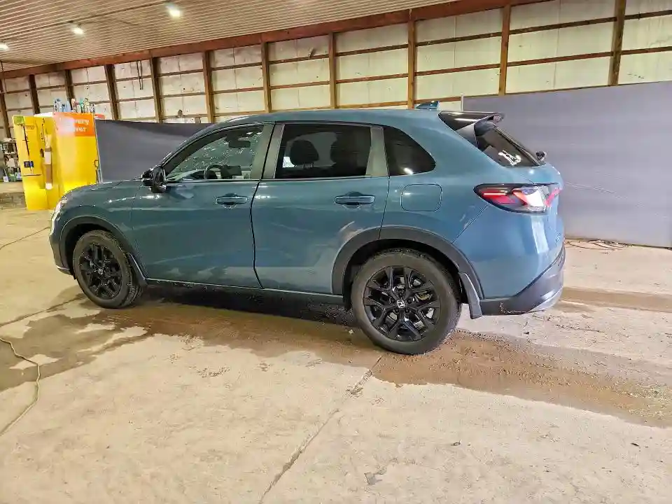 3CZRZ1H56PM745422 2023 HONDA HR-V-1