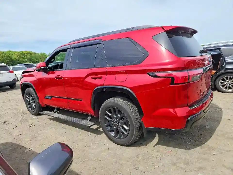 7SVAAABA8PX017973 2023 TOYOTA SEQUOIA-1