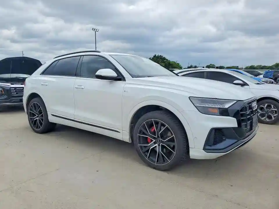 WA1FVAF13LD014046 2020 AUDI Q8-3