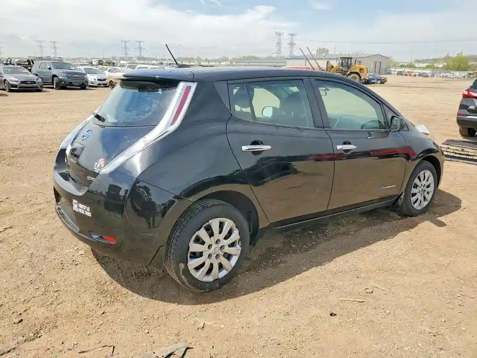 1N4AZ0CP4FC323077 2015 NISSAN LEAF-2