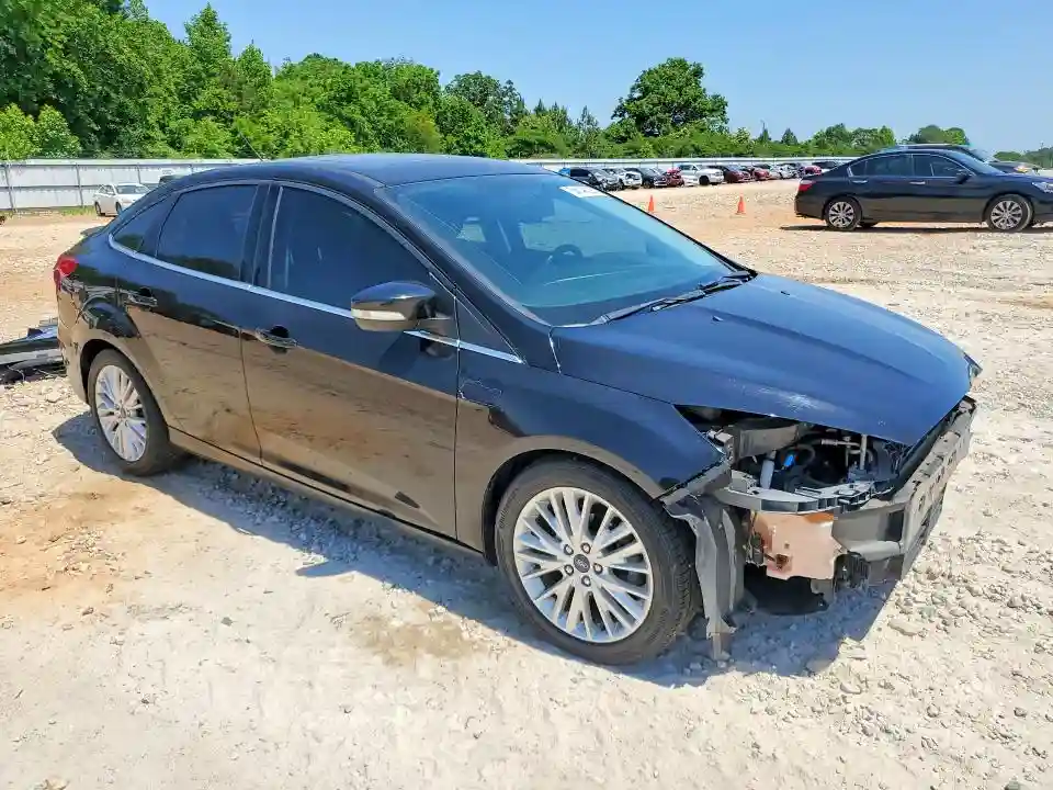 1FADP3J23HL287400 2017 FORD FOCUS-3