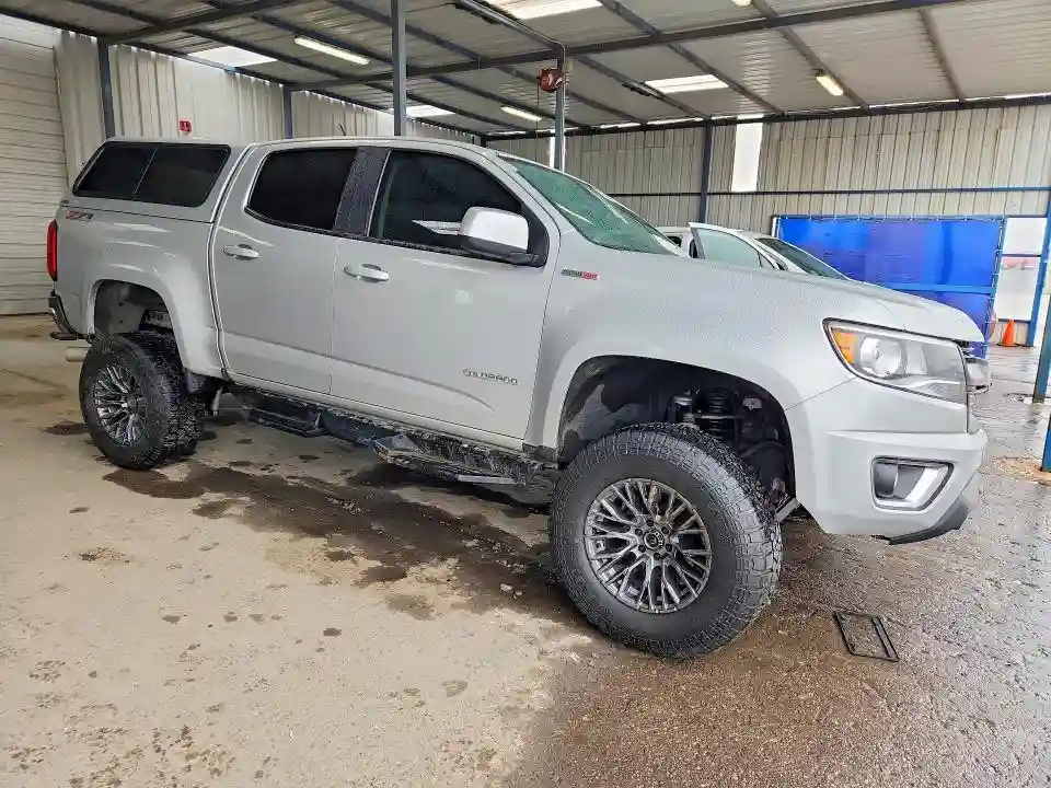 1GCPTDE13J1175272 2018 CHEVROLET COLORADO-3