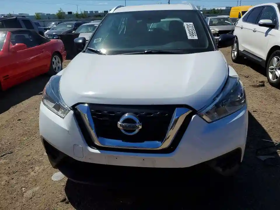 3N1CP5CU3JL531964 2018 NISSAN KICKS-4