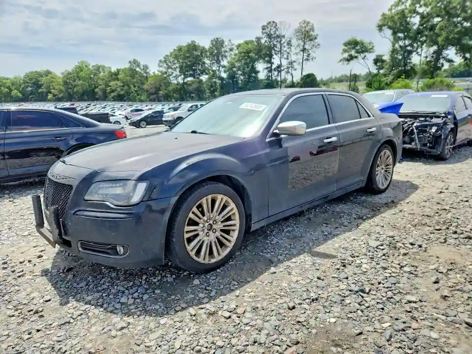 2C3CA5CG0BH538457 2011 CHRYSLER 300-0