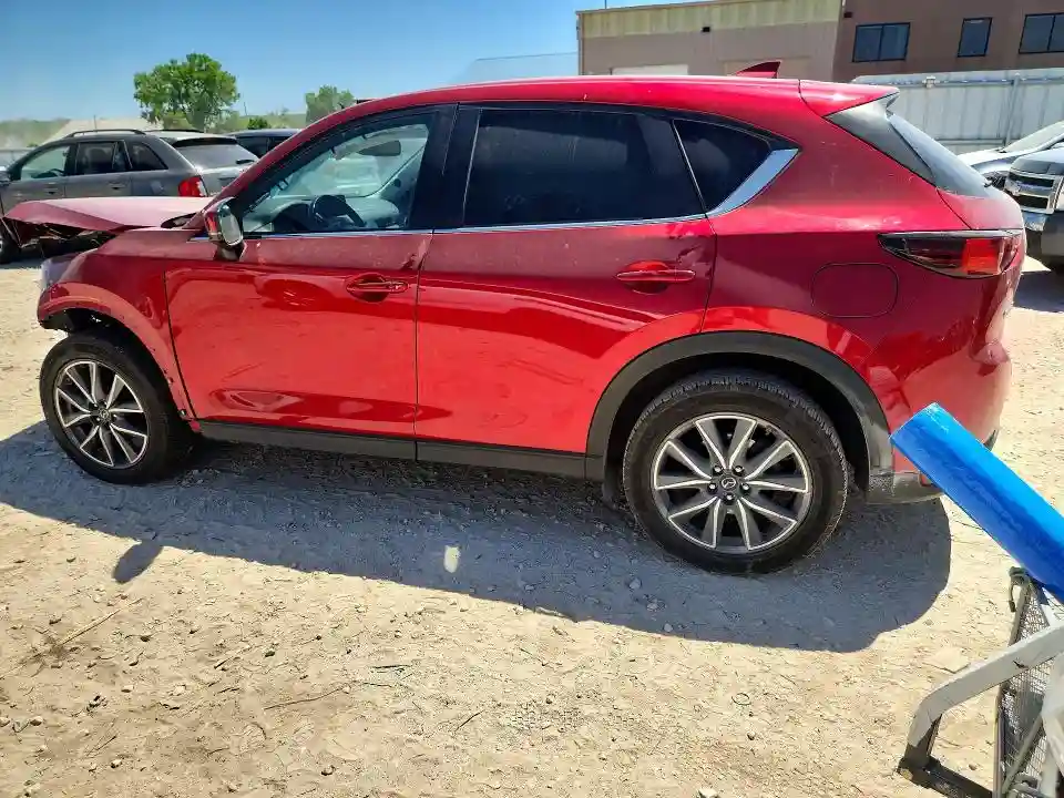 JM3KFACM2J0411758 2018 MAZDA CX-5-1