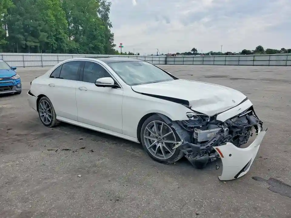 W1KZF8DB3NB098975 2022 MERCEDES-BENZ E-CLASS-3