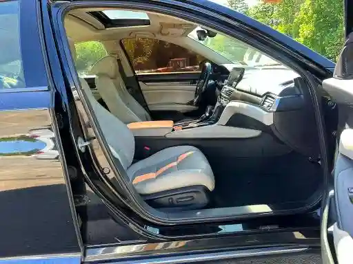 1HGCV1F55JA114726 2018 HONDA ACCORD-4