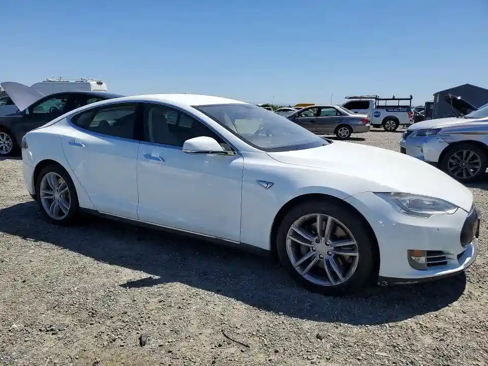 5YJSA1S16EFP49380 2014 TESLA MODEL S-3