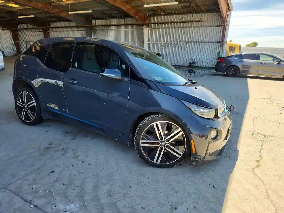 WBY1Z2C52FV286408 2015 BMW I SERIES-3