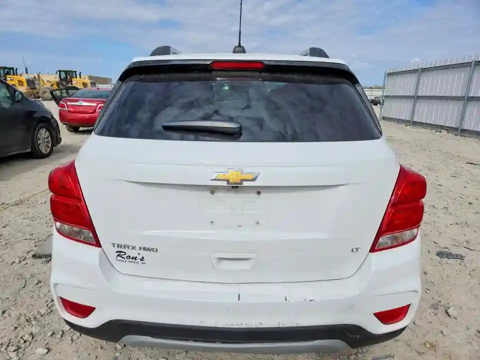 KL7CJPSB0KB773587 2019 CHEVROLET TRAX-5