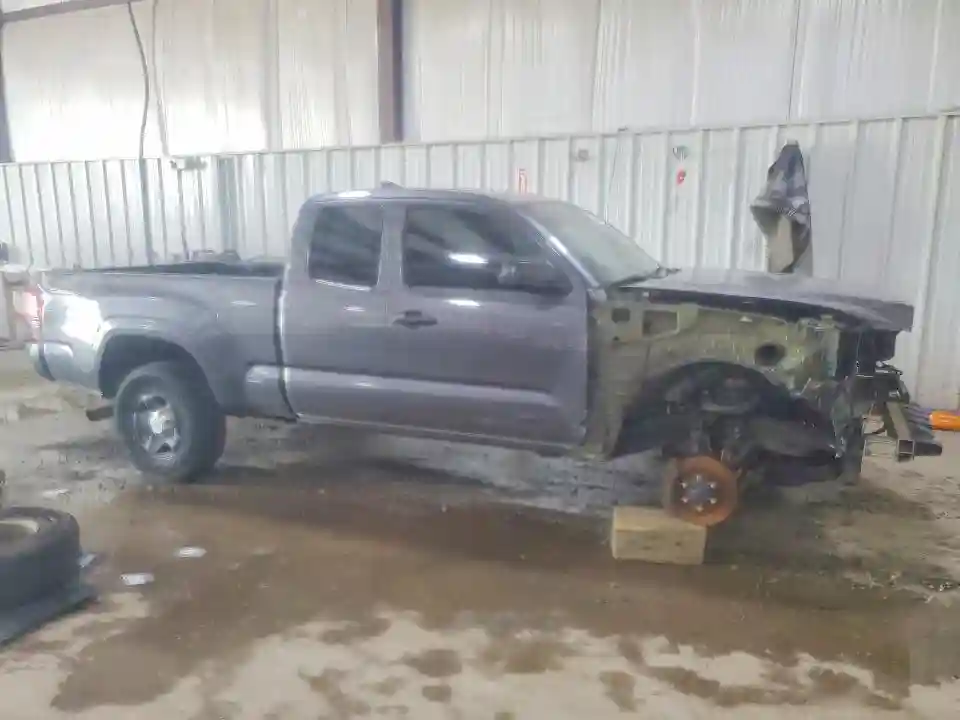 5TFSX5EN6JX059486 2018 TOYOTA TACOMA SR-3