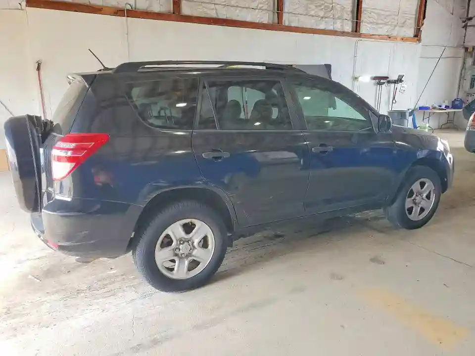 JTMBF4DVXAD026104 2010 TOYOTA RAV4 BASE-2