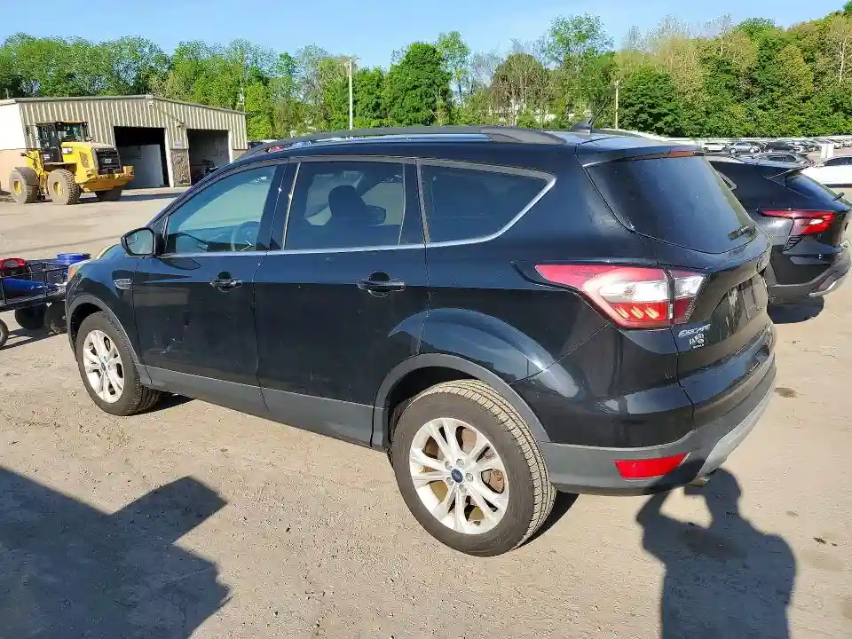 1FMCU9GD2JUC84218 2018 FORD ESCAPE-1