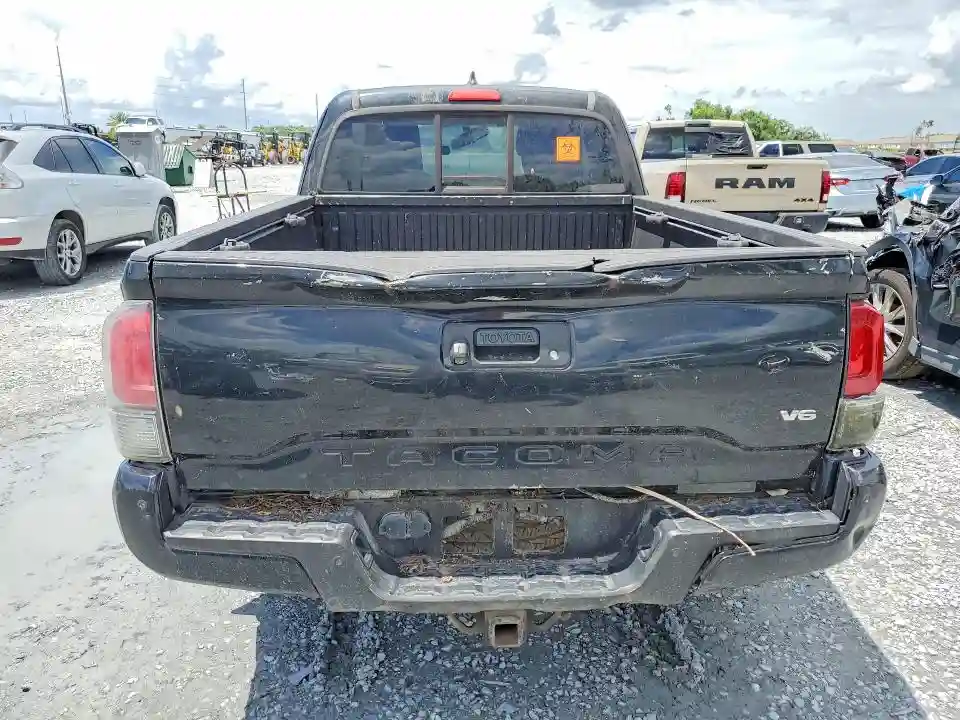 5TFRZ5CN9HX025483 2017 TOYOTA TACOMA-5