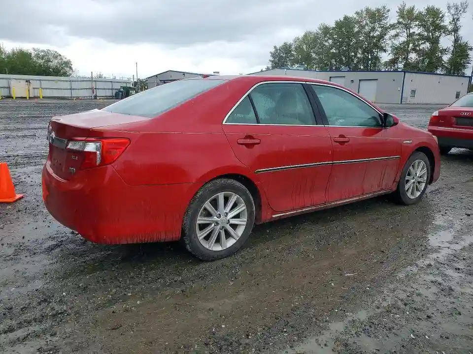 4T1BD1FK3EU111309 2014 TOYOTA CAMRY SOLA-2