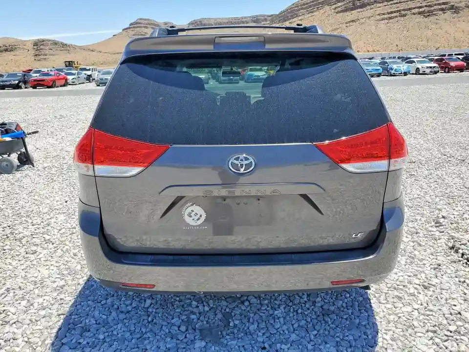5TDKK3DC5DS312827 2013 TOYOTA SIENNA-5