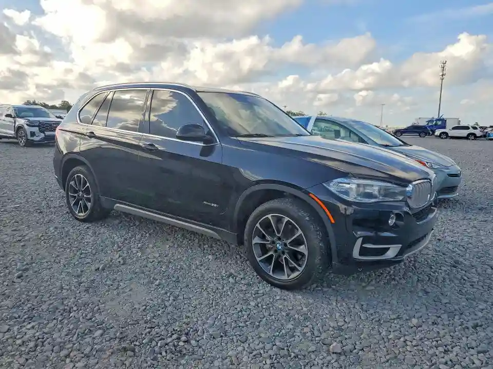 5UXKR0C52J0X99477 2018 BMW X5-3