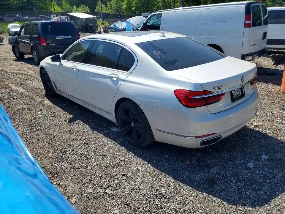 WBA7F2C51GG419358 2016 BMW 7 SERIES-1