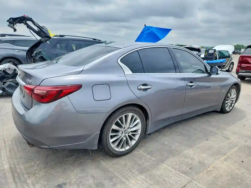 JN1EV7AP7KM512798 2019 INFINITI Q50-2