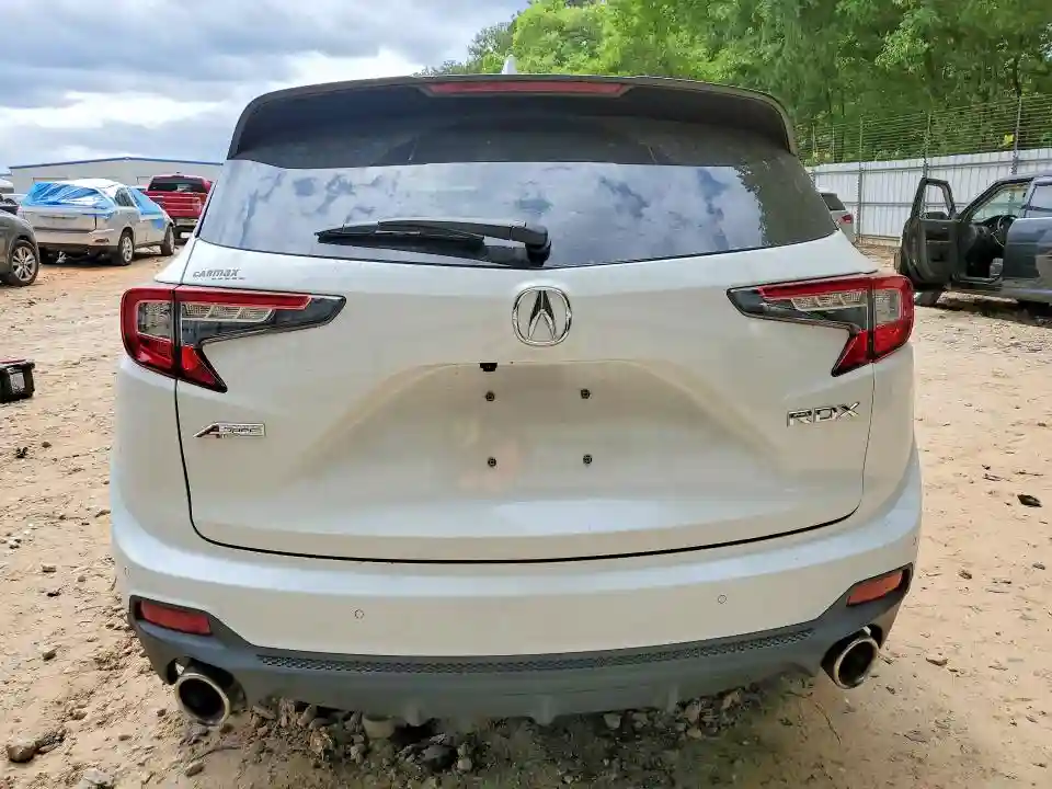 5J8TC1H67LL008233 2020 ACURA RDX-5