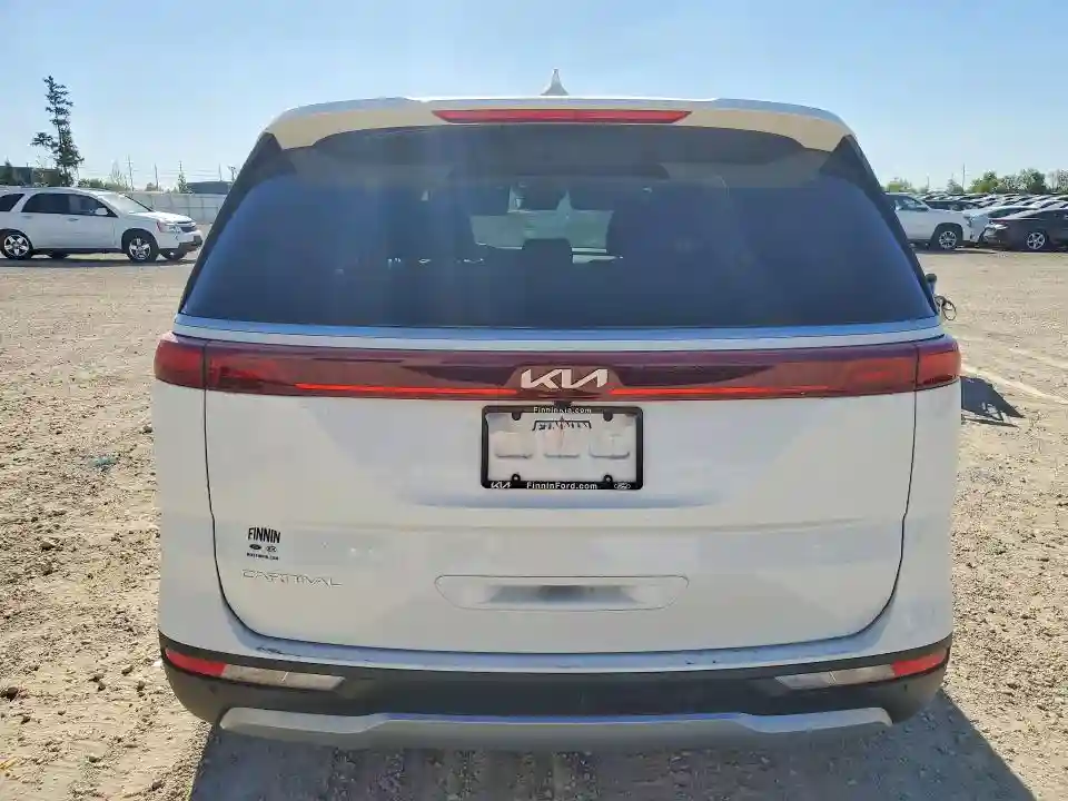 KNDNC5H37R6444009 2024 KIA CARNIVAL E-5