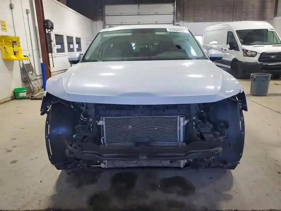 3VV2B7AX6JM100224 2018 VOLKSWAGEN TIGUAN-4